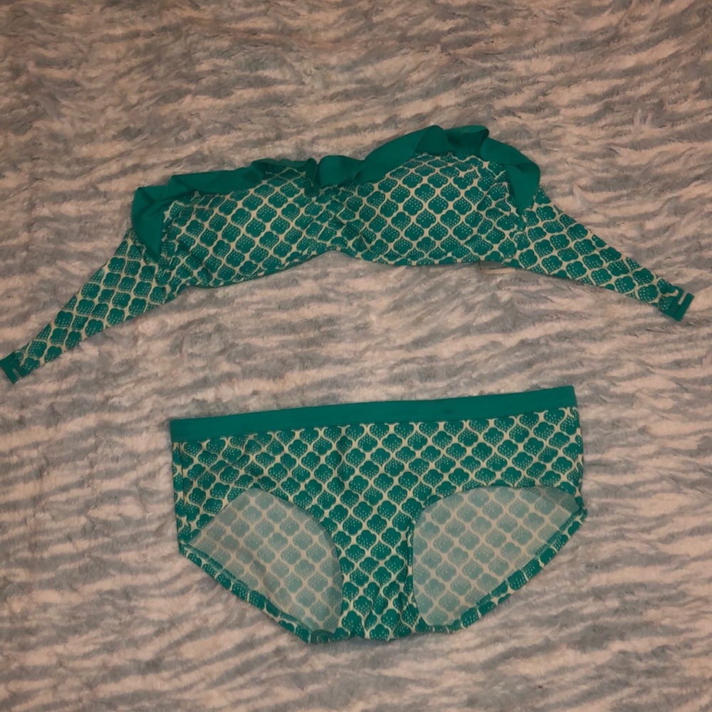 Boden Ruffle Bikini